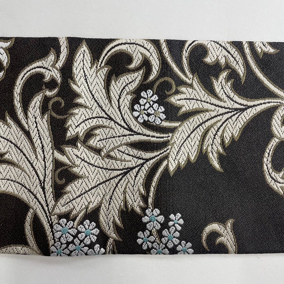 【名古屋帯】 刺繍 瓢箪模様 正絹　レトロモダン　ヴィンテージ　アンティーク SOUBIEN 名古屋帯 黒 九寸名古屋帯 ブラック 花 フラワー 刺繍