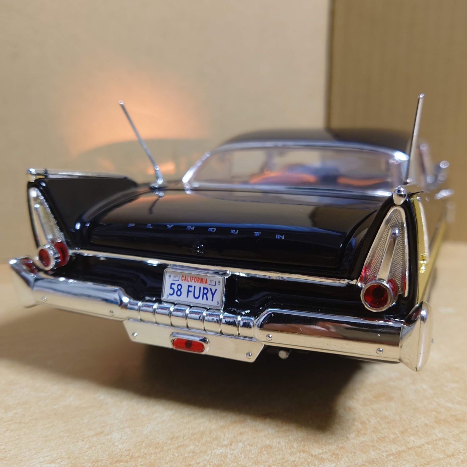 1/18 プリムスフューリー 1958 ブラック Plymouth Fury - メルカリ