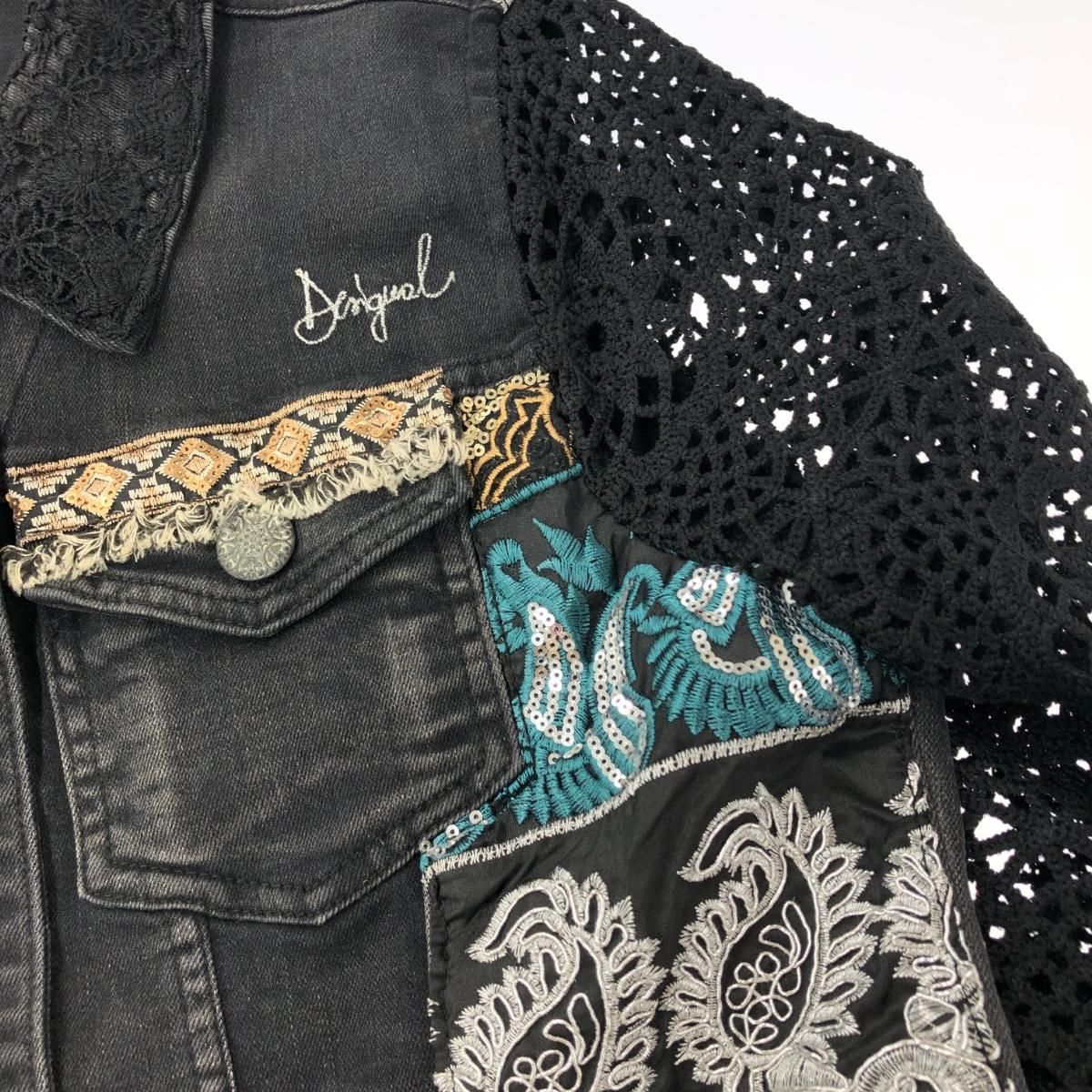 Desigual デシグアル デニムジャケット ブラック exotic jeans 刺繍 袖ブロッキング かぎ編み コットン混 レディース  240002228708 - メルカリ