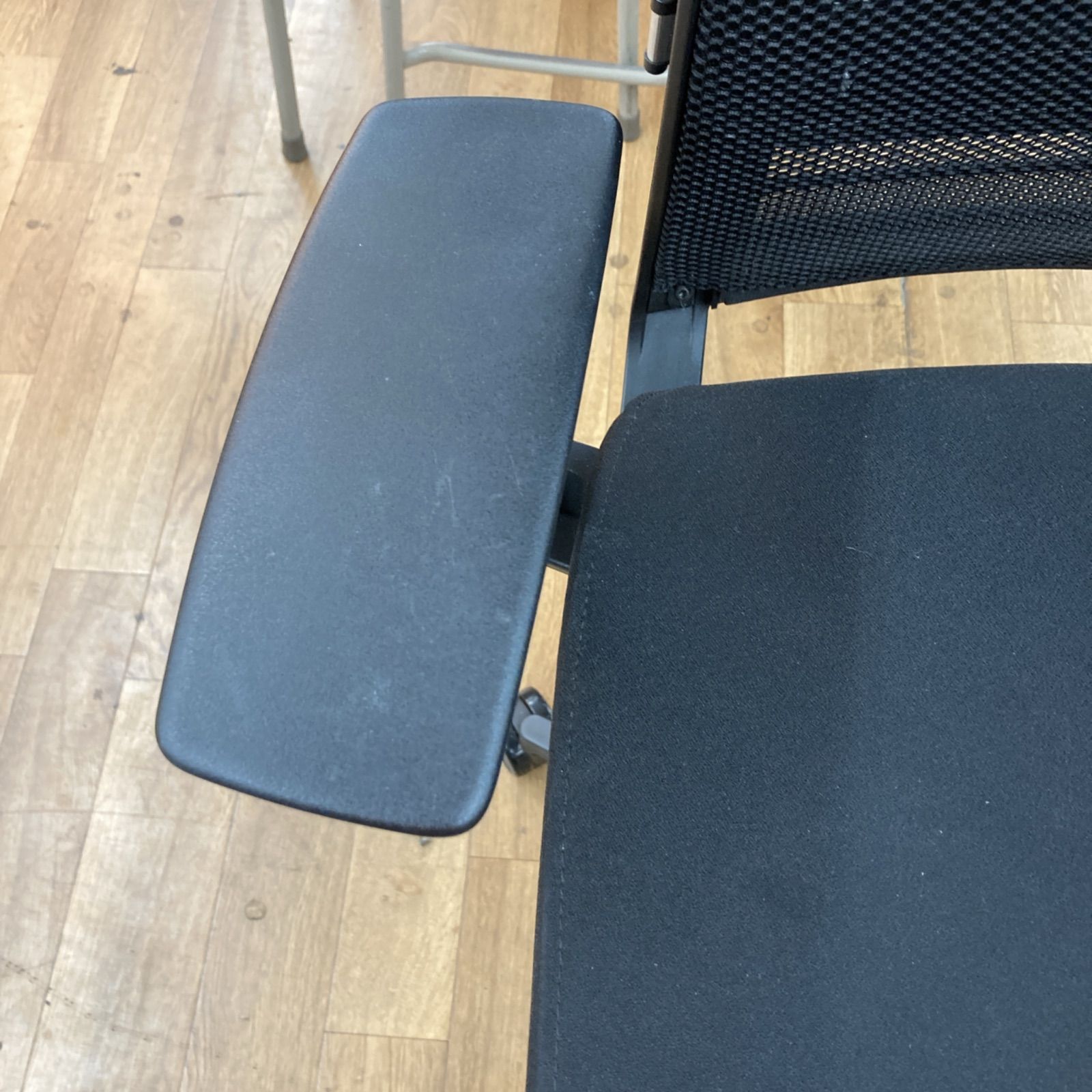 オフィスチェア 高さ111-135cm