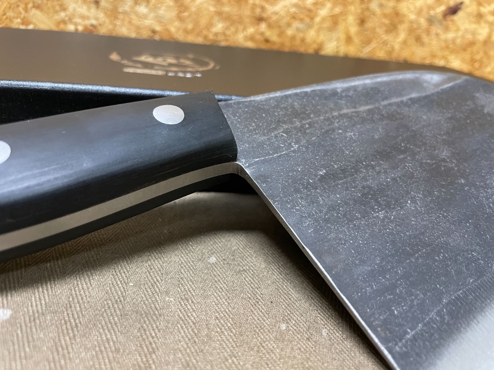 □アウトドアキッチンナイフ□鍛造□セルビア□シェフナイフ□包丁