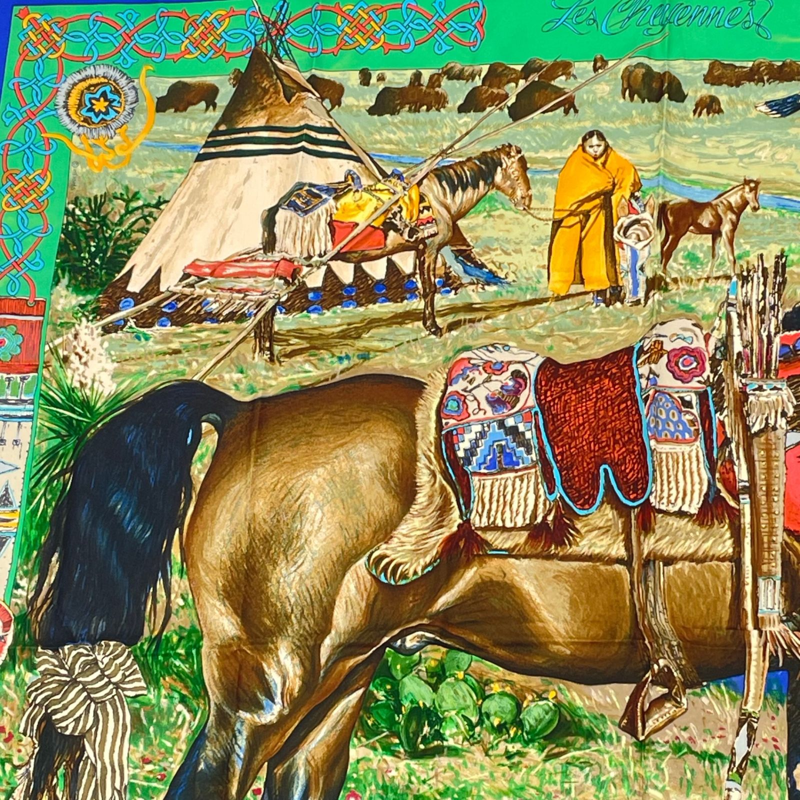 美品✨HERMESエルメス　シャイアン族　カレ90 ブルー 極美品 HERMES エルメス Les Cheyennes シャイアン族 カレ90