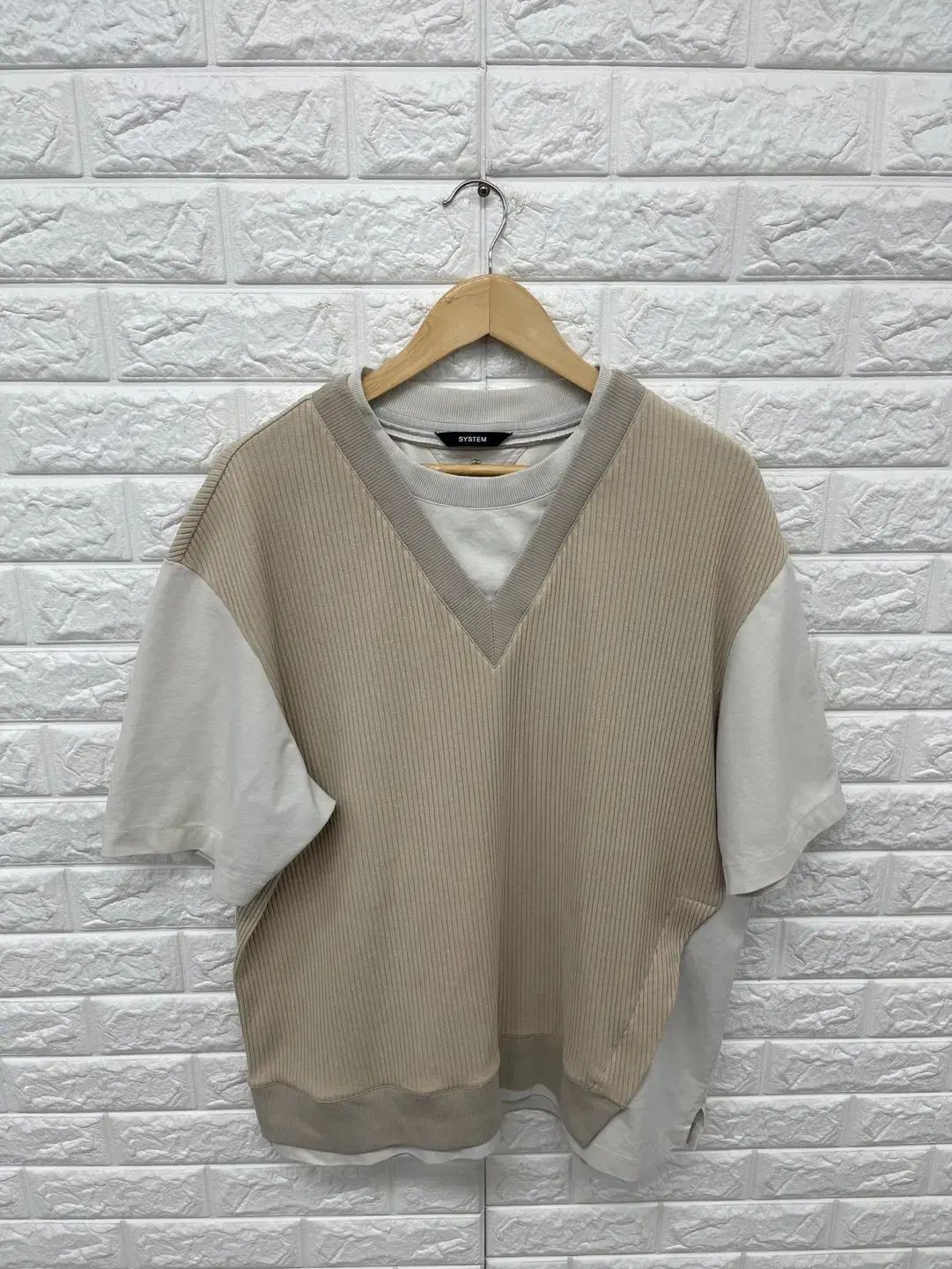 【雷市場（ポンジャン）商品韓国直送】 SYSTEM homme(システムオム) 2022 オーバーサイズ 半袖 ニットティー ( 105 ） ／ B ー 1986