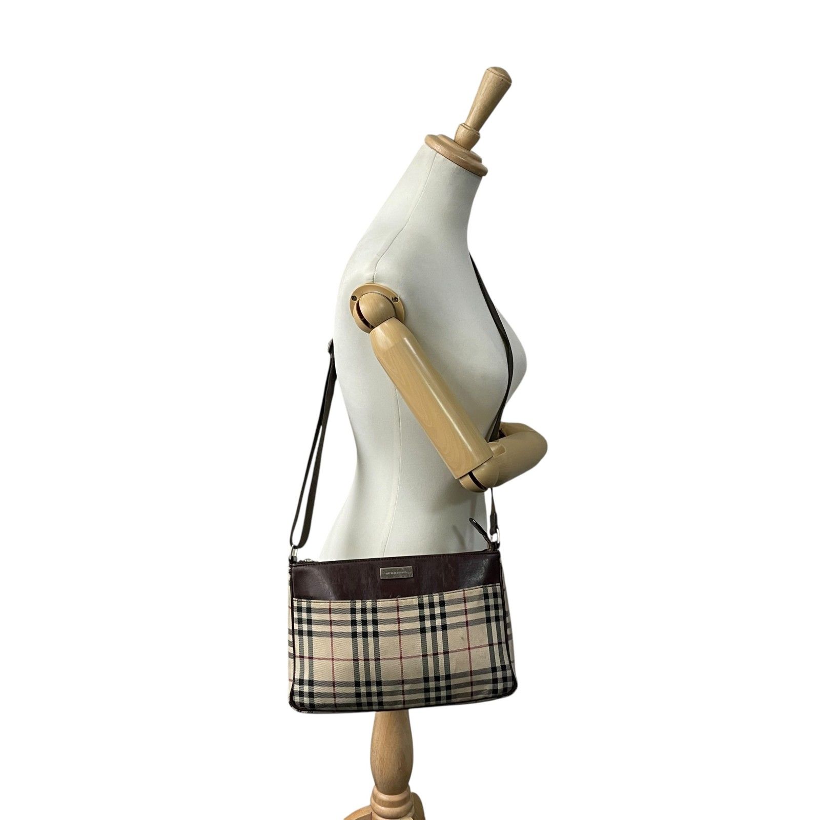 BURBERRY バーバリー ノバチェック ショルダーバッグ キャンバス