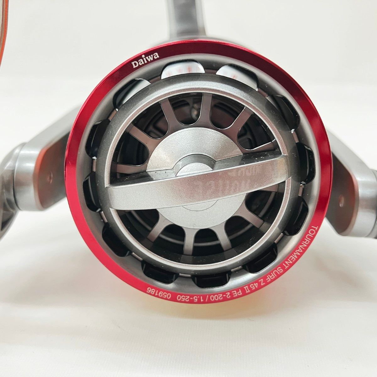 ダイワ トーナメントサーフ Z45II リール 標準