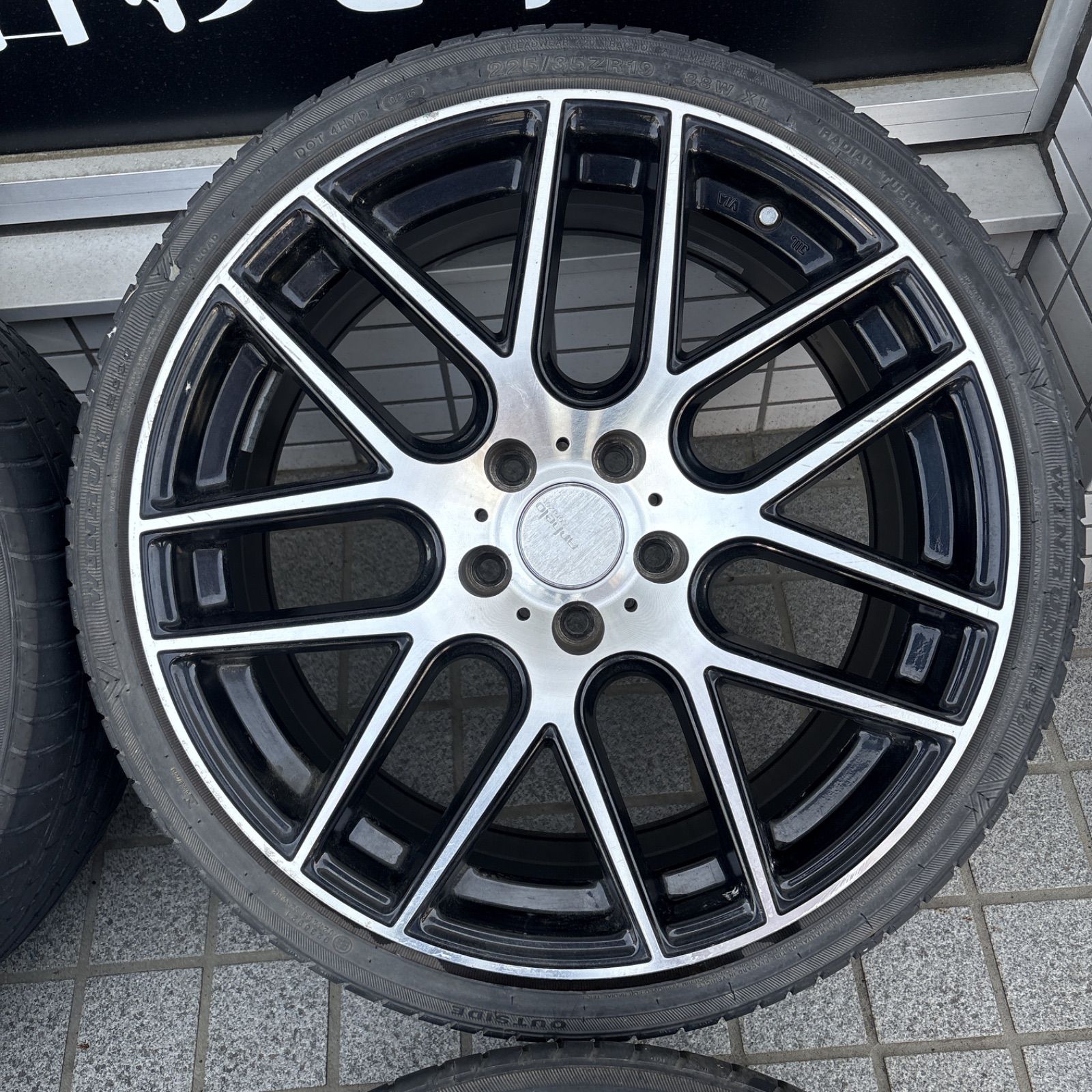 ANHELO CORAZON 30 プリウス 114.3 225⁄35R19 ANHELO CORAZON ホイール