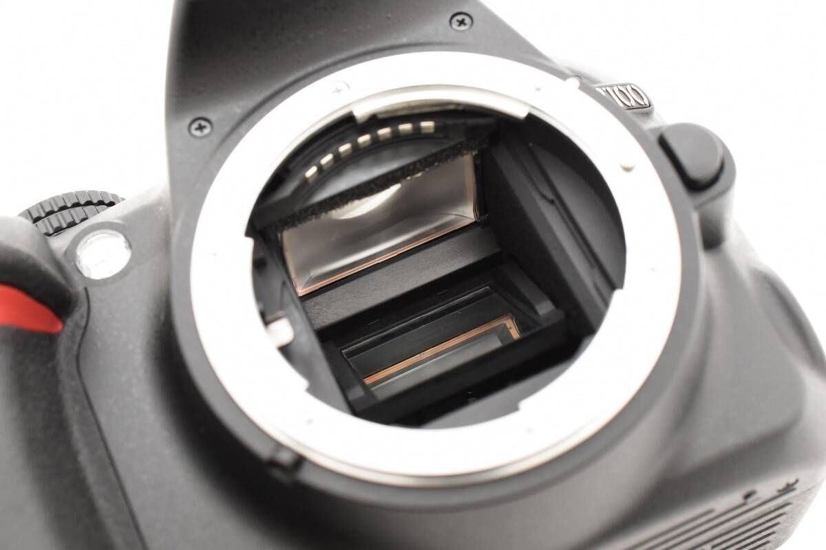 F18[6623A]18☆ほぼ未使用☆ ニコン Nikon D3100 ボディ