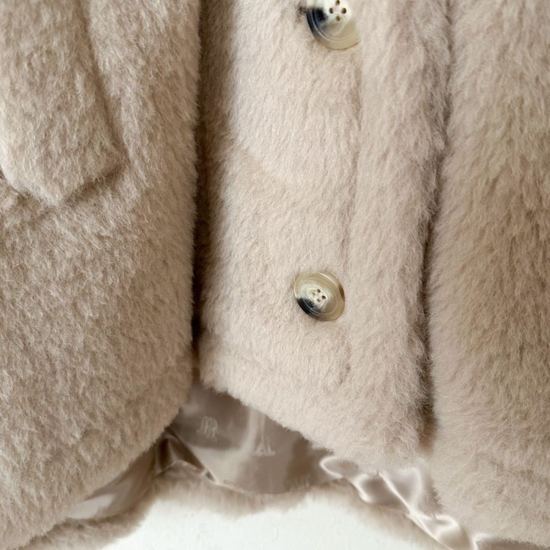 MAX MARA ＞ ALEGGIO テディベア ケープ - メルカリ