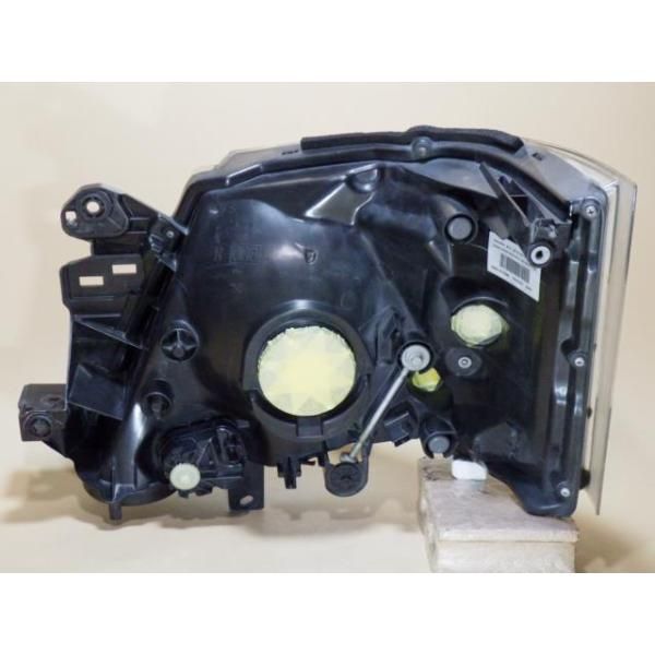 ファッション コーティング済 NV350キャラバン VW6E26 右ヘッドランプ