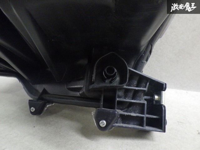 破損なし！】トヨタ純正 M900A ルーミー ヘッドランプ ヘッド