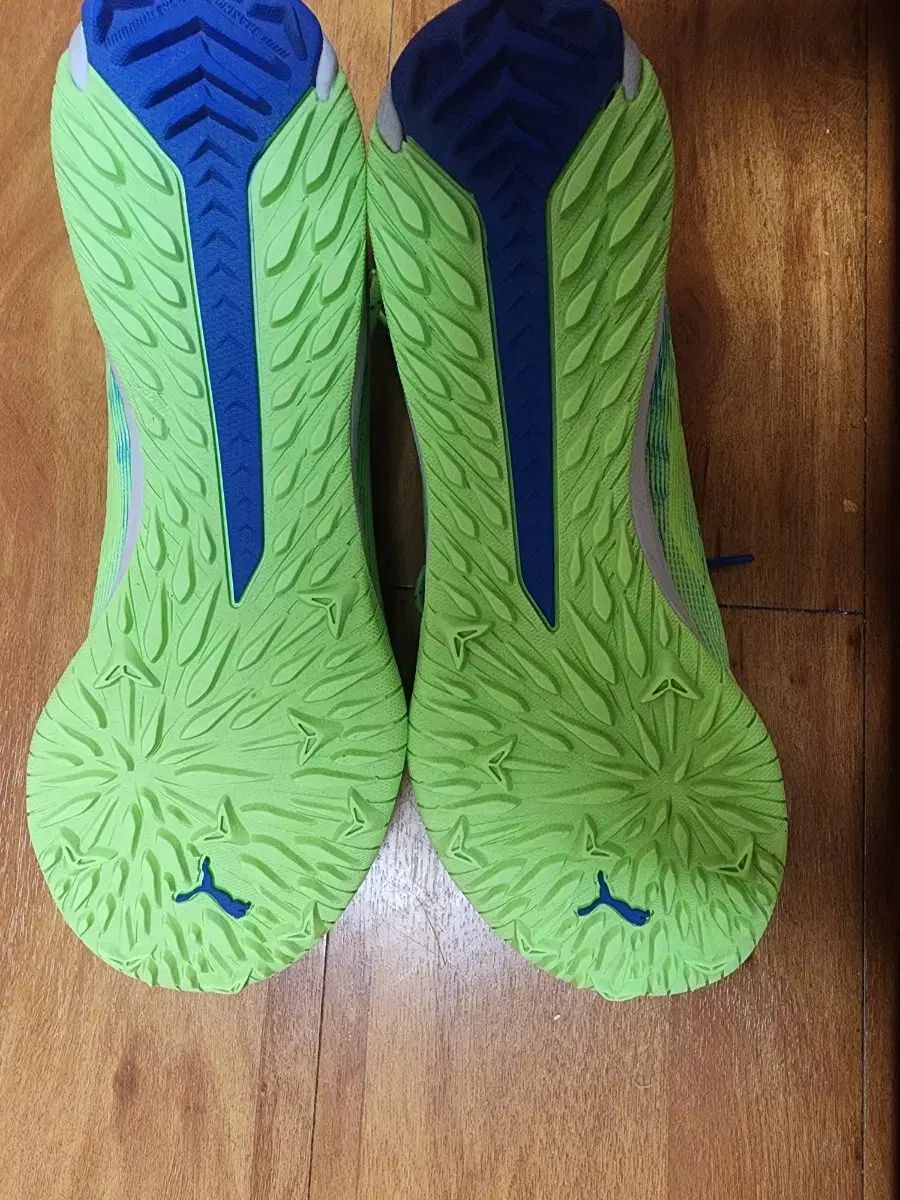 サッカーシューズ