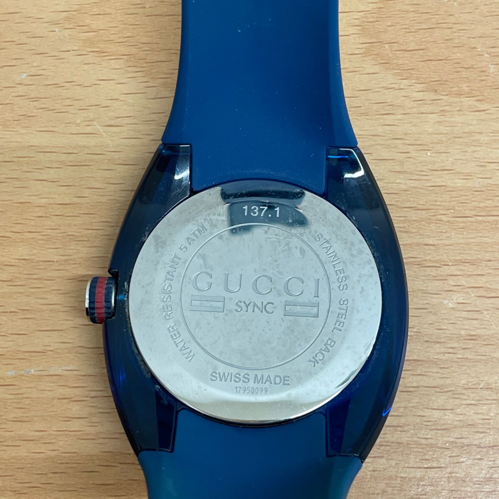 GUCCI SYNC 腕時計 青　ブルー Amazon.co.jp: [グッチ] 腕時計 Watch SYNC ブルー文字盤