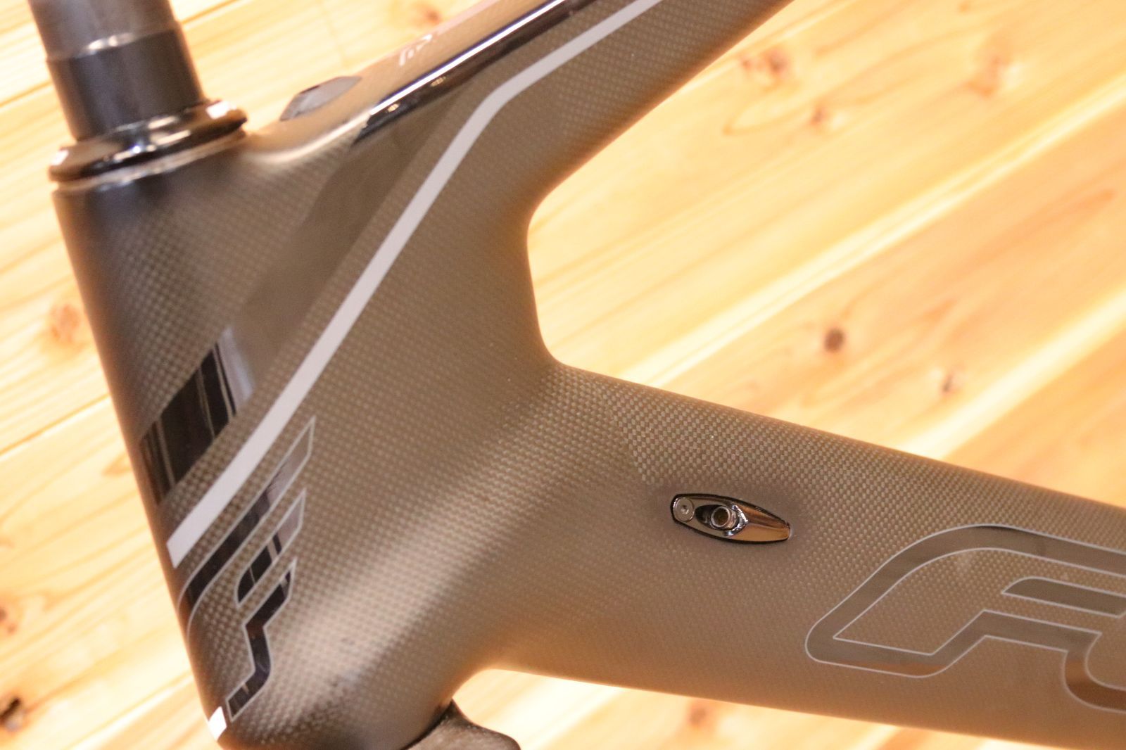 カーボン ロードバイク