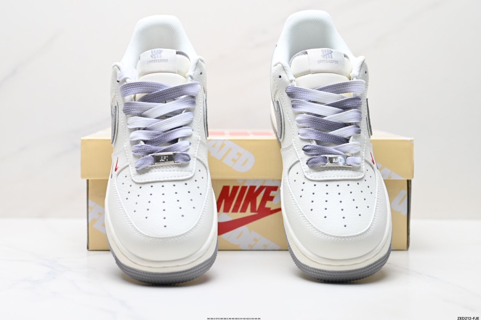 全国送料無料！ NIKE AIR FORCE 1‘07 LV8 ナイキ エア フォース 1‘07 LV8 本来の型枠と型紙を用いて純正なローカットエアフォースのスタイルを完成させる-MM輸入1