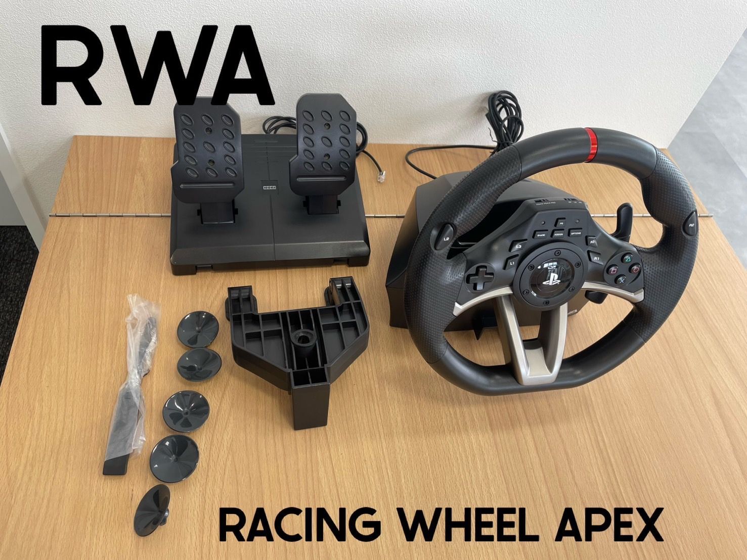 HORI RWA レーシングホイールエイペックス PS4　KGIDA244781127