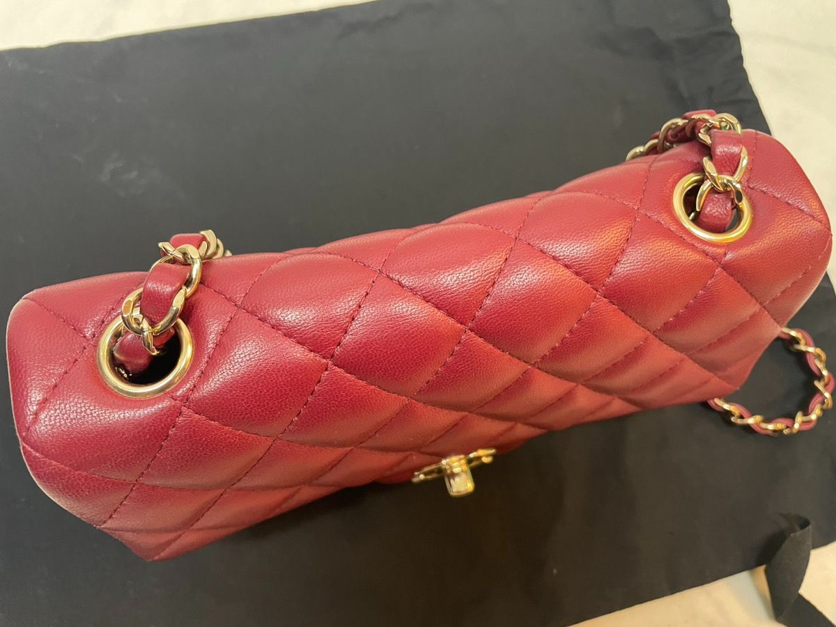 7/25値下げ MER233 当店基準美品 CHANEL（シャネル）マトラッセ20