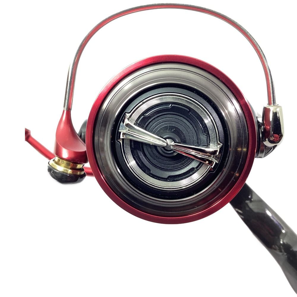 DAIWA ダイワ 釣り用品 リール スピニングリール 17イージス 2505F-H