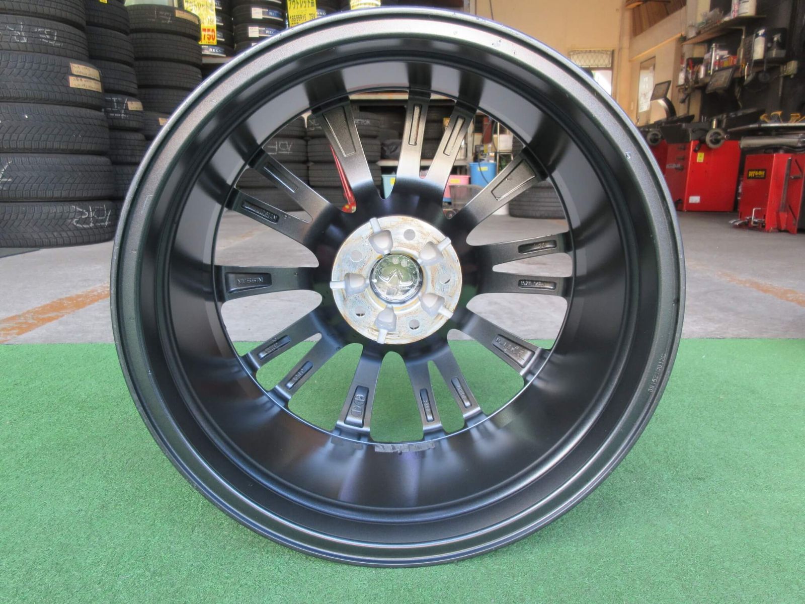 日産 400R V37スカイライン純正ホイール 8.5J-19 5H114.3
