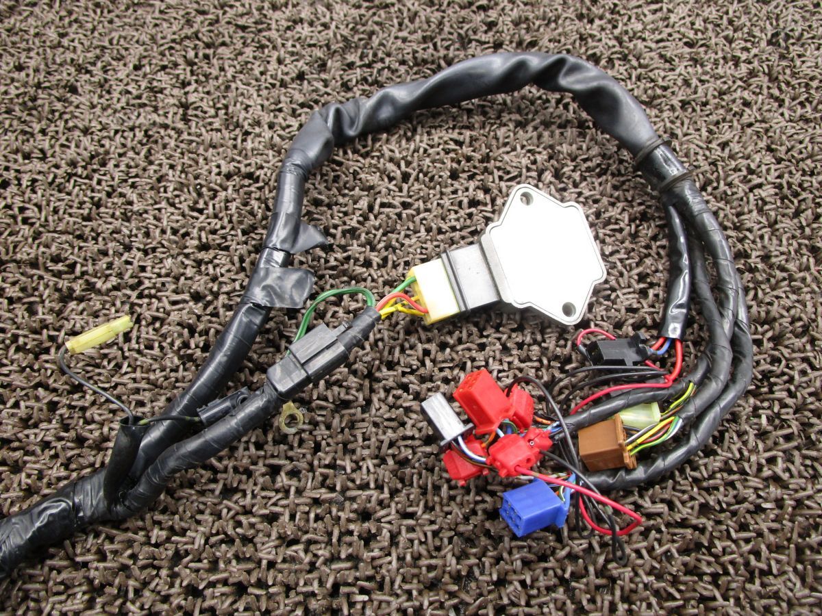 ホーネット250 メインハーネス A2337 レギュレター スターターリレー MC31 ホンダ MC14E Hornet キャブ車 動画有