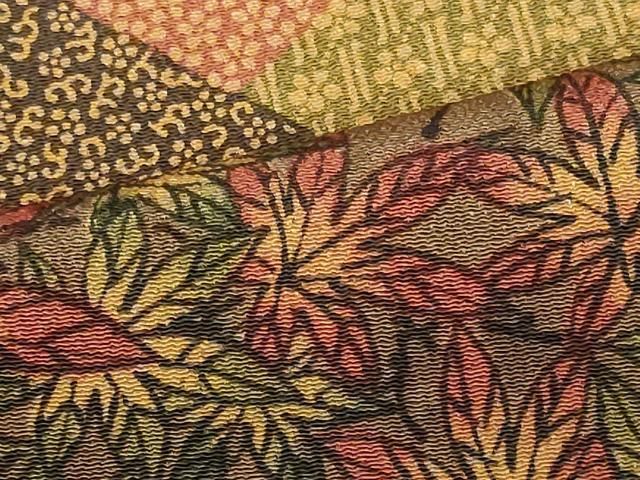 花唐草模様 小紋 花唐草模様小紋着物【中古】【着】 縮緬地花唐草模様