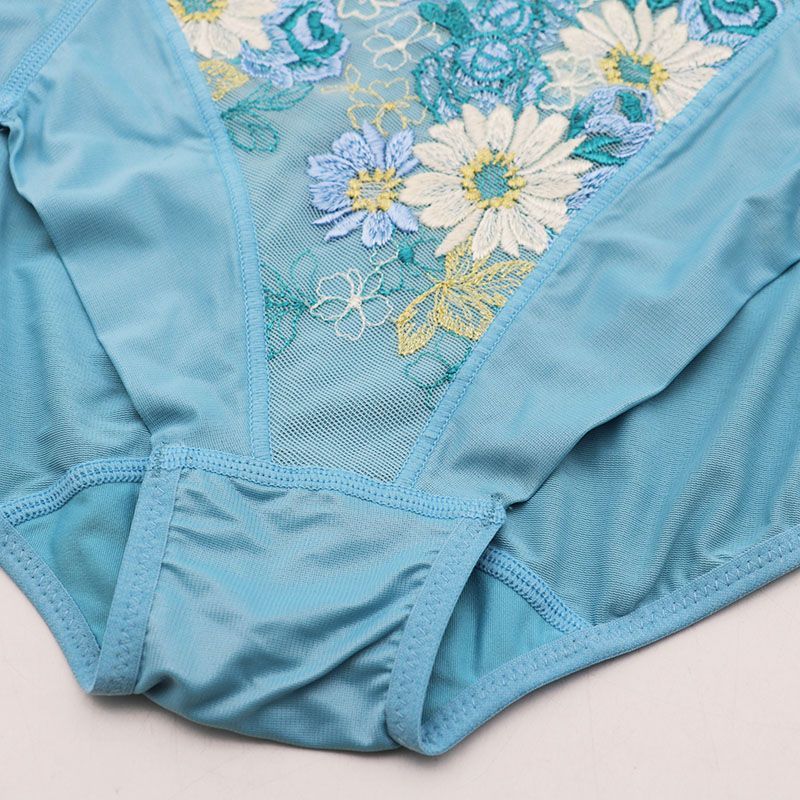 新古品 マルコ モンマリエシェリルブルー ショーツL ER7-03-100 - メルカリ