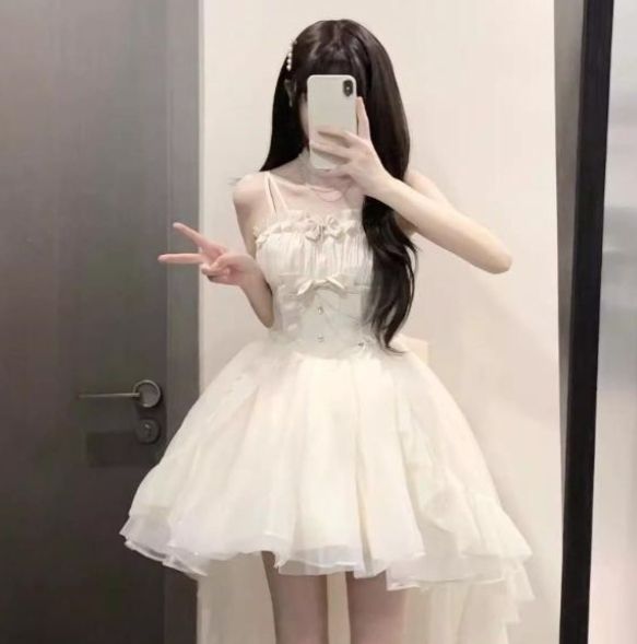 ロリータ ファッ