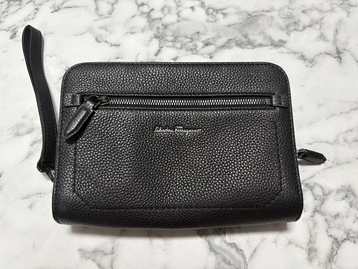 Ferragamo フェラガモ バッグ ブランド