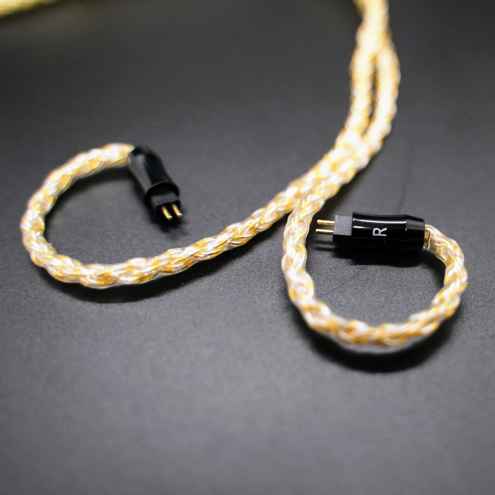 【1点のみ】16芯 超希少 銀線＆金線撚り合わせ 0.78 2ピン/4.4mm 1点のみ】16芯 超希少 銀線＆金線撚り合わせ 0.78 2