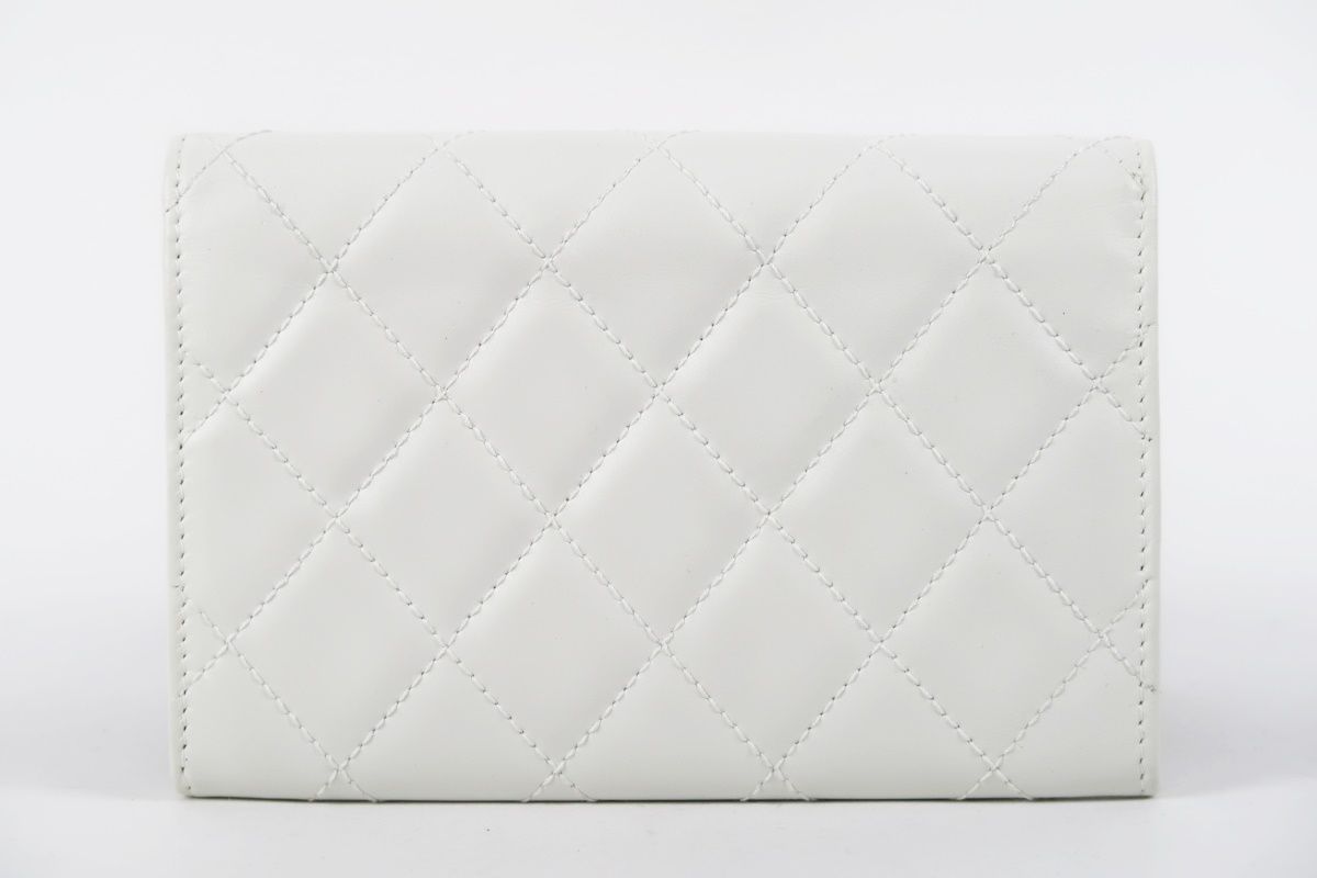 超美品】CHANEL シャネル カンボンライン ココマーク 二つ折り財布