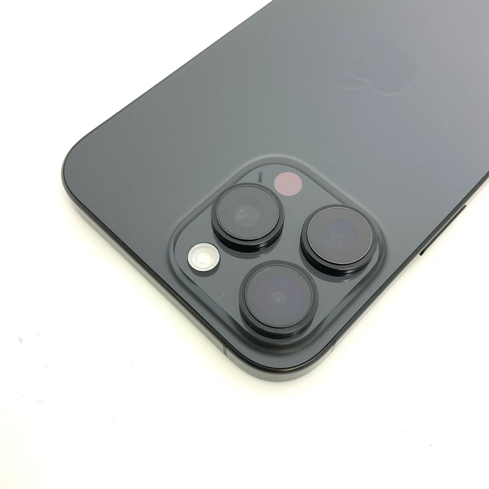 SoftBank iPhone 16 Pro 1TB ブラックチタニウム 美品 SoftBank iPhone 16 Pro 1TB ブラックチタニウム 美品 Apple