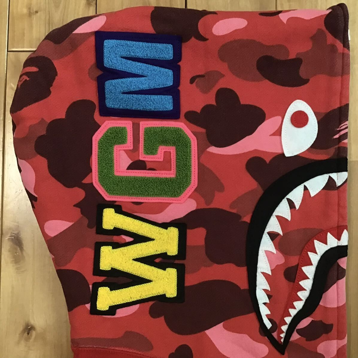 ☆Kanye West着用モデル☆ 青山限定 シャーク パーカー Lサイズ shark  