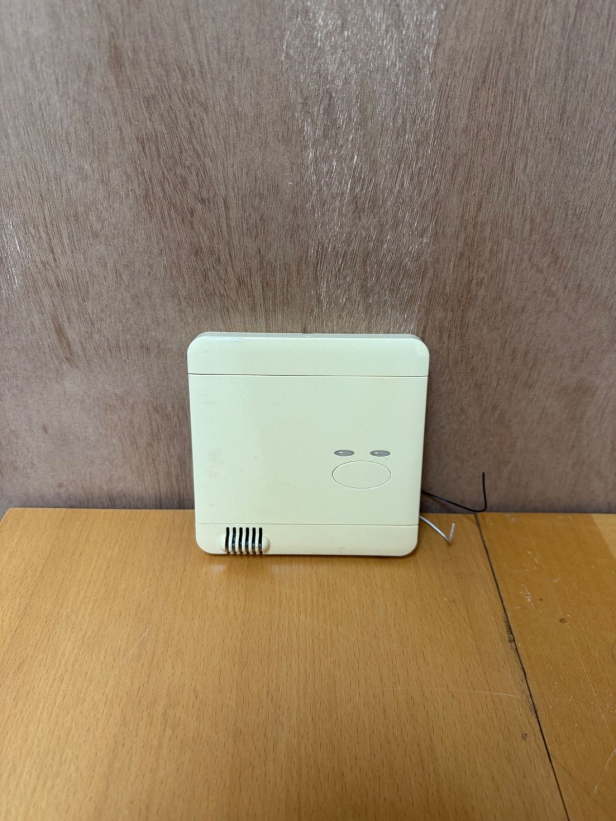 DユカコントローラB-R30 RCS-DSC-B-R30 床暖房リモコン - メルカリ