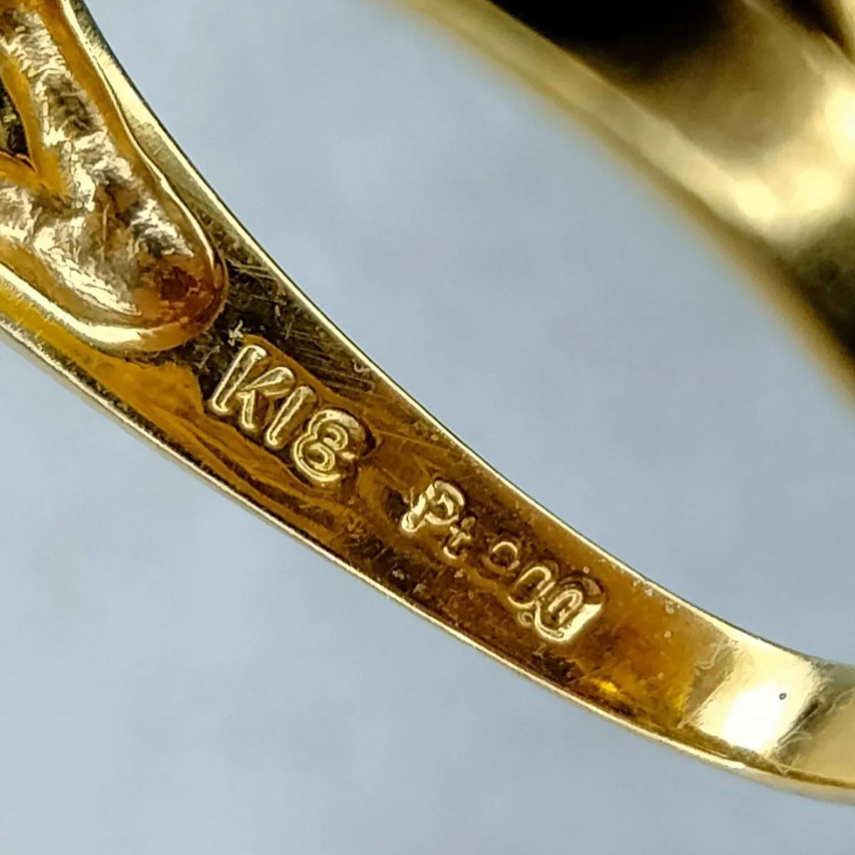 インフェニティk18メインプラチナ900コンビダイヤモンドリング0.07ct インフェニティk18メインプラチナ900コンビダイヤモンドリング
