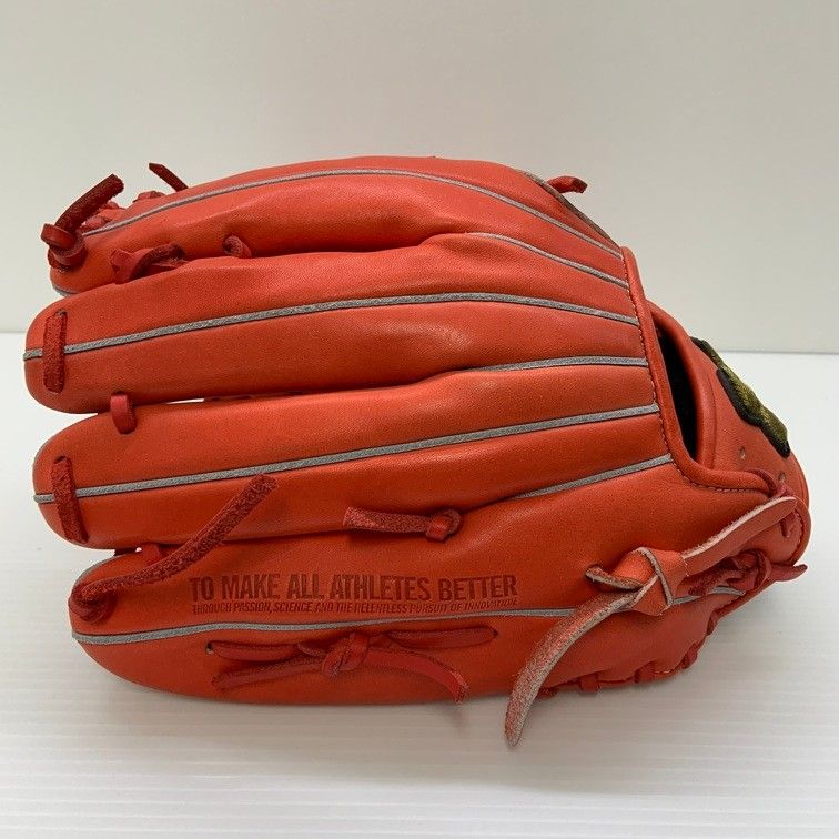 中古品 アンダーアーマー UNDER ARMOUR 軟式 外野手用グローブ QBB0253 5678 中古品 アンダーアーマー UNDER ARMOUR 軟式 外野手用グローブ
