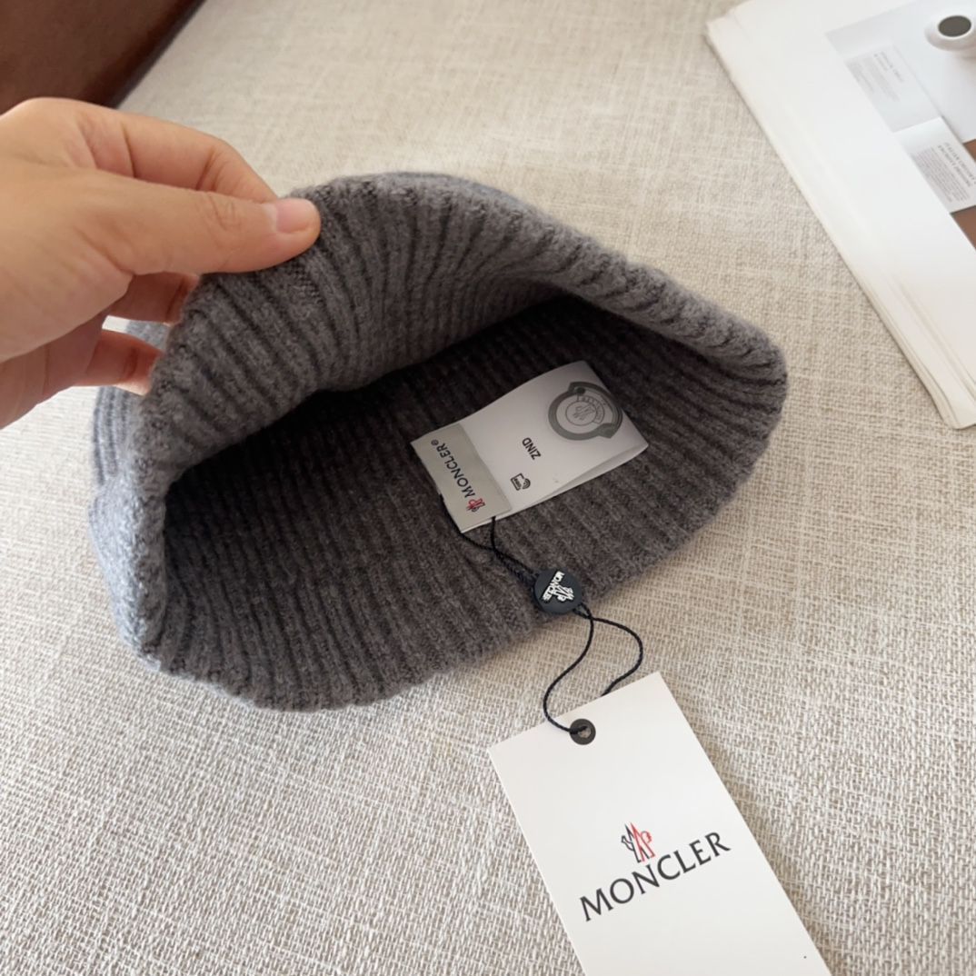 MONCLERウールフリース帽子グレー｜ ｜