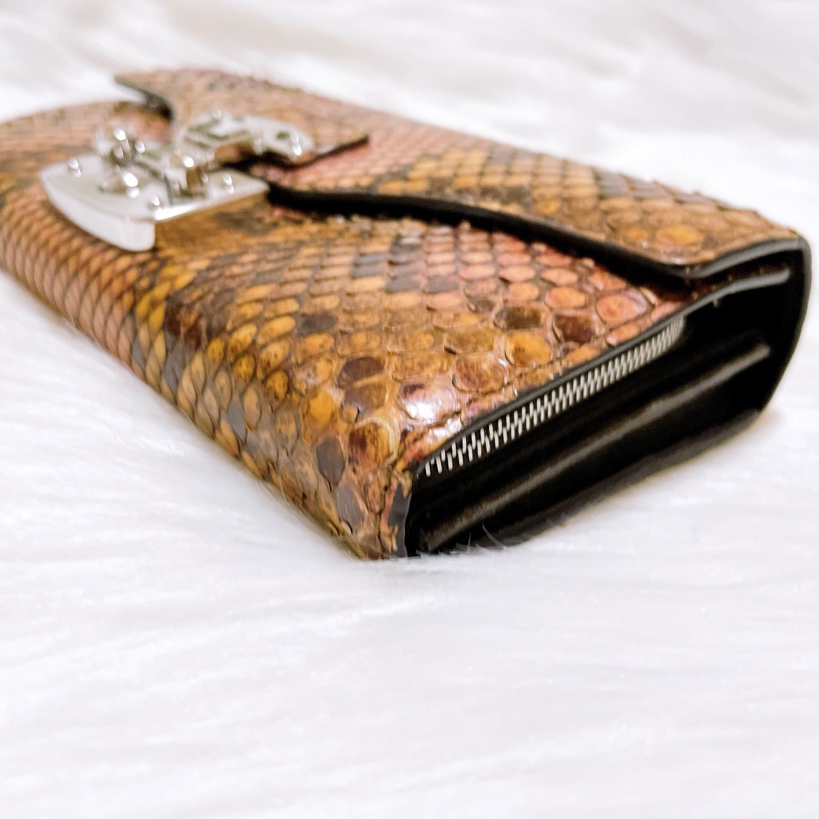 GUCCI 日本限定　極美品　グッチ　レディロック　チェーンウォレット　パイソン GUCCI 日本限定 極美品 グッチ レディロック チェーンウォレット