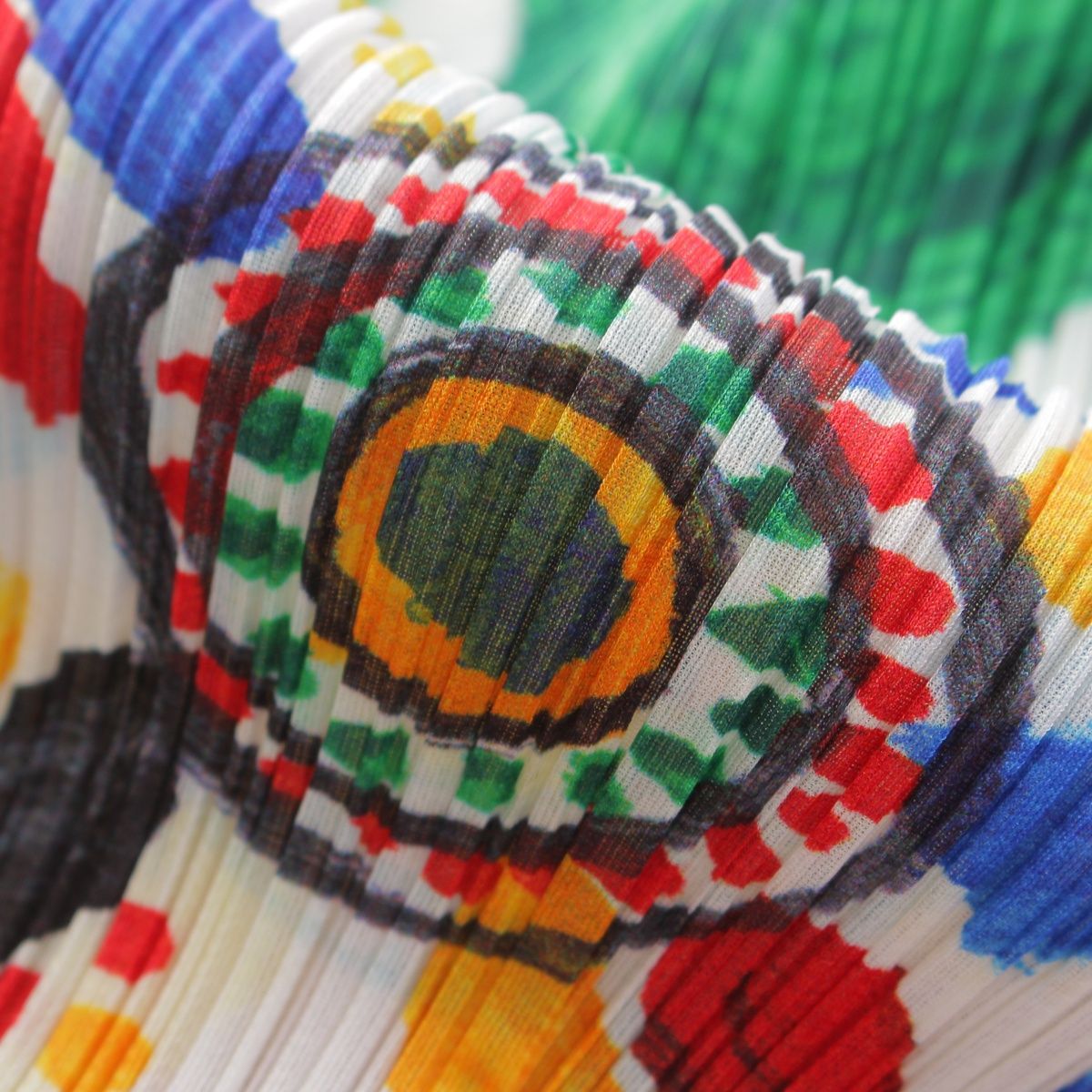 プリーツプリーズ イッセイミヤケ 09年 水彩画 総柄 ノースリーブ  