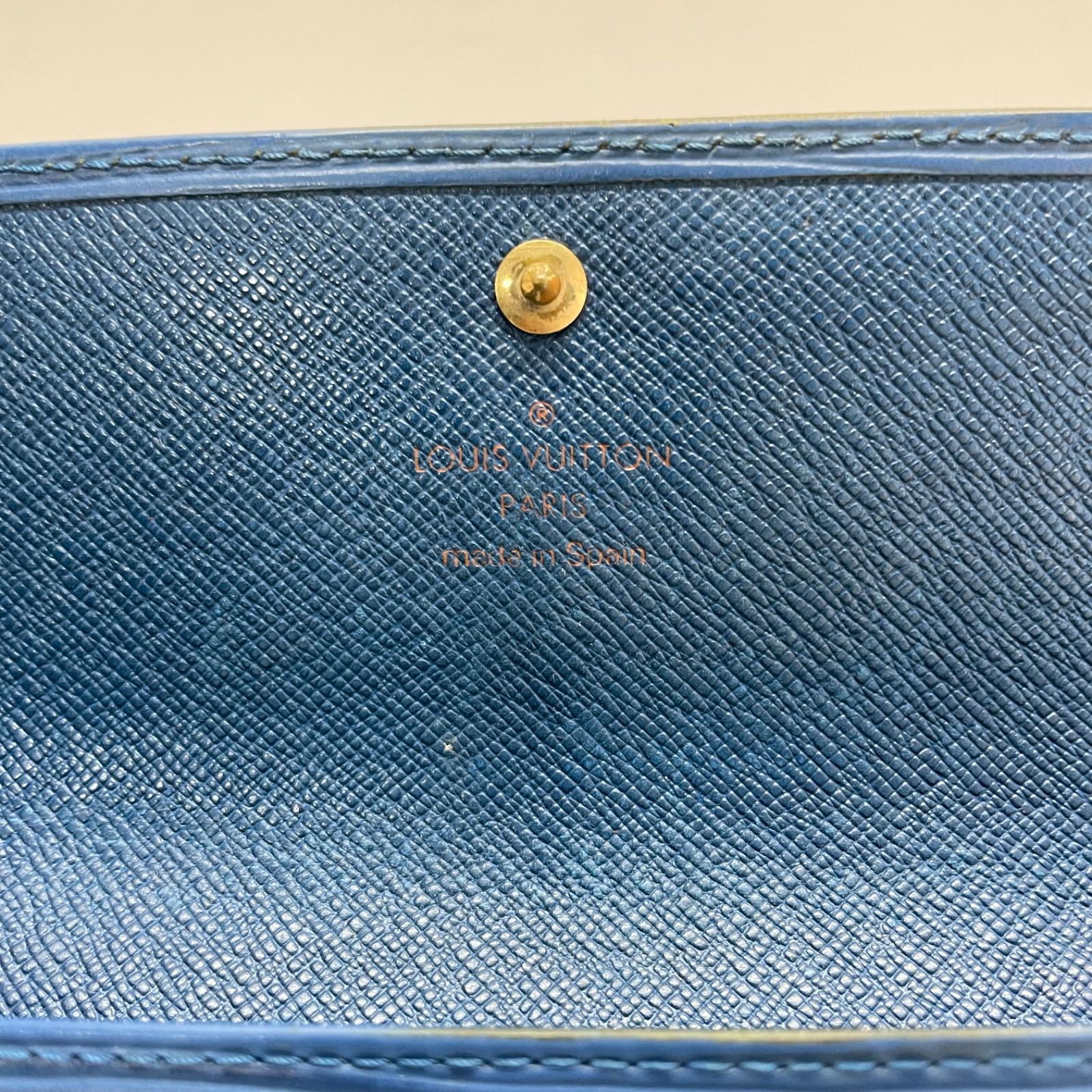 ☆新型美品☆ルイヴィトン 二つ折り長財布 エピ ポルトフォイユサラ ブルー 楽天市場】【中古】ルイヴィトン 二つ折り長財布 ポルトフォイユ