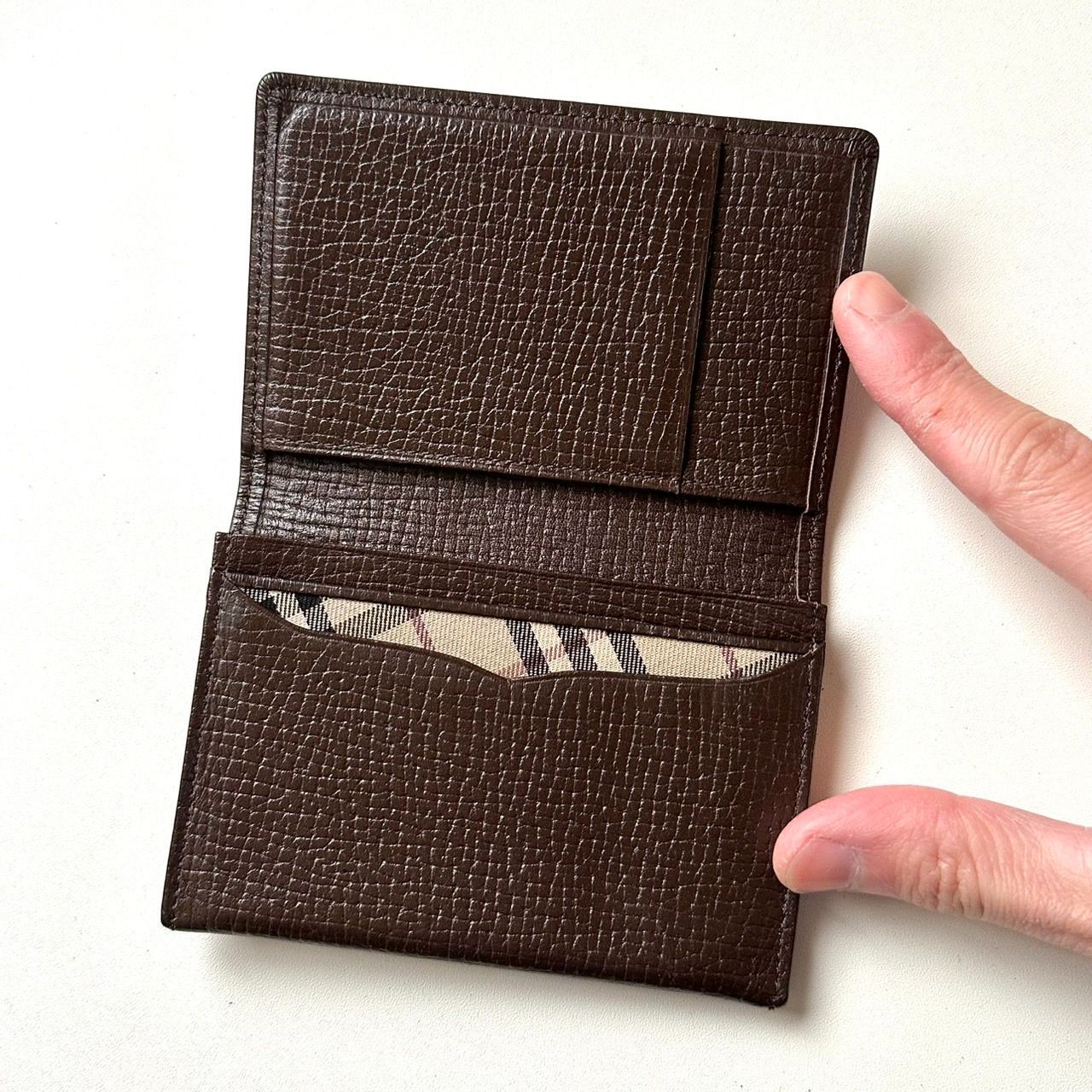 【美品】BURBERRY ノバチェック 名刺入れ カードケース ブラウン バーバリー BURBERRY 名刺入れ ノバチェック ダークブラウン Burberry