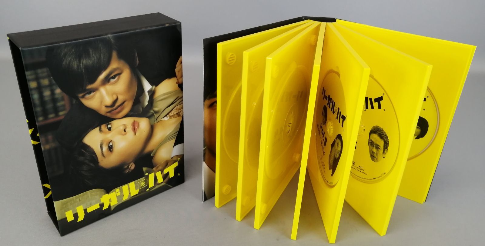 リーガル・ハイ Blu-ray BOX〈7枚組〉 リーガル・ハイ Blu-ray BOX : リーガル ハイ | HMV&BOOKS