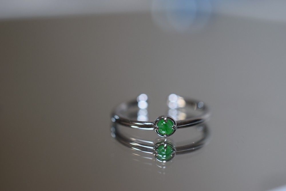 美品★ミャンマー産A貨翡翠　氷種湖水緑大粒リング　鑑定書付き L9-65 一点物 墨緑色 14.0号 ミャンマー産天然 A貨 本翡翠