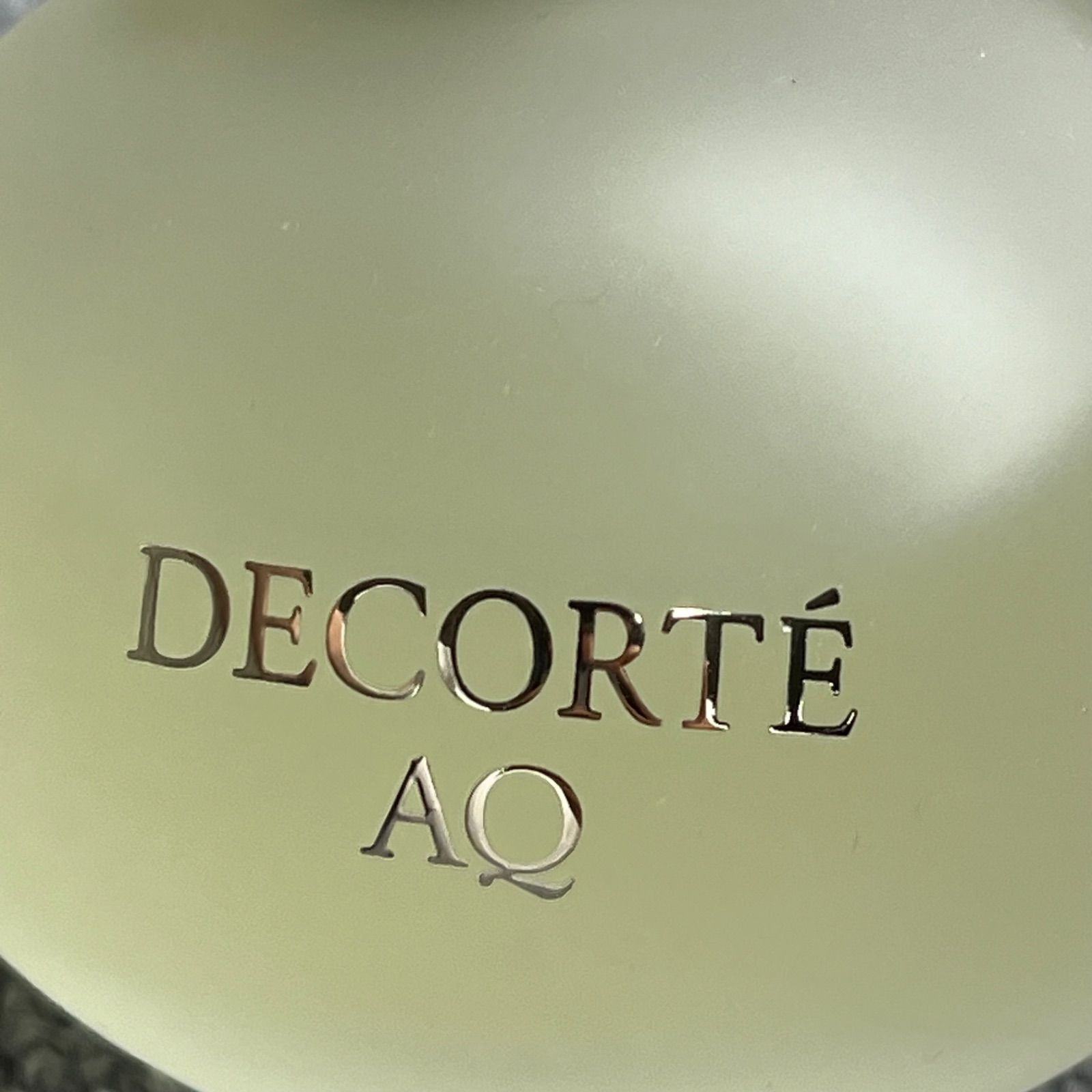 DECORTE AQ