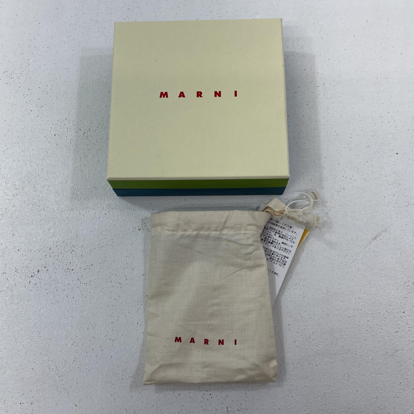 尾張小牧店】 中古 MARNI | マルニ 三つ折り財布 PFMI0097U0 ブラック  
