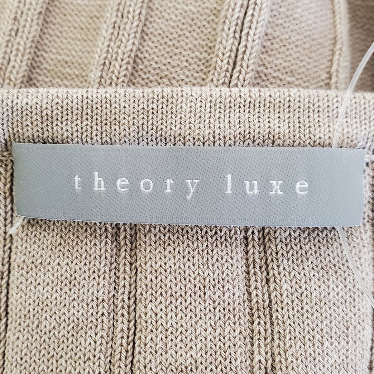 theory luxe(セオリーリュクス) ベスト サイズ38 M レディース美品 - ベージュ