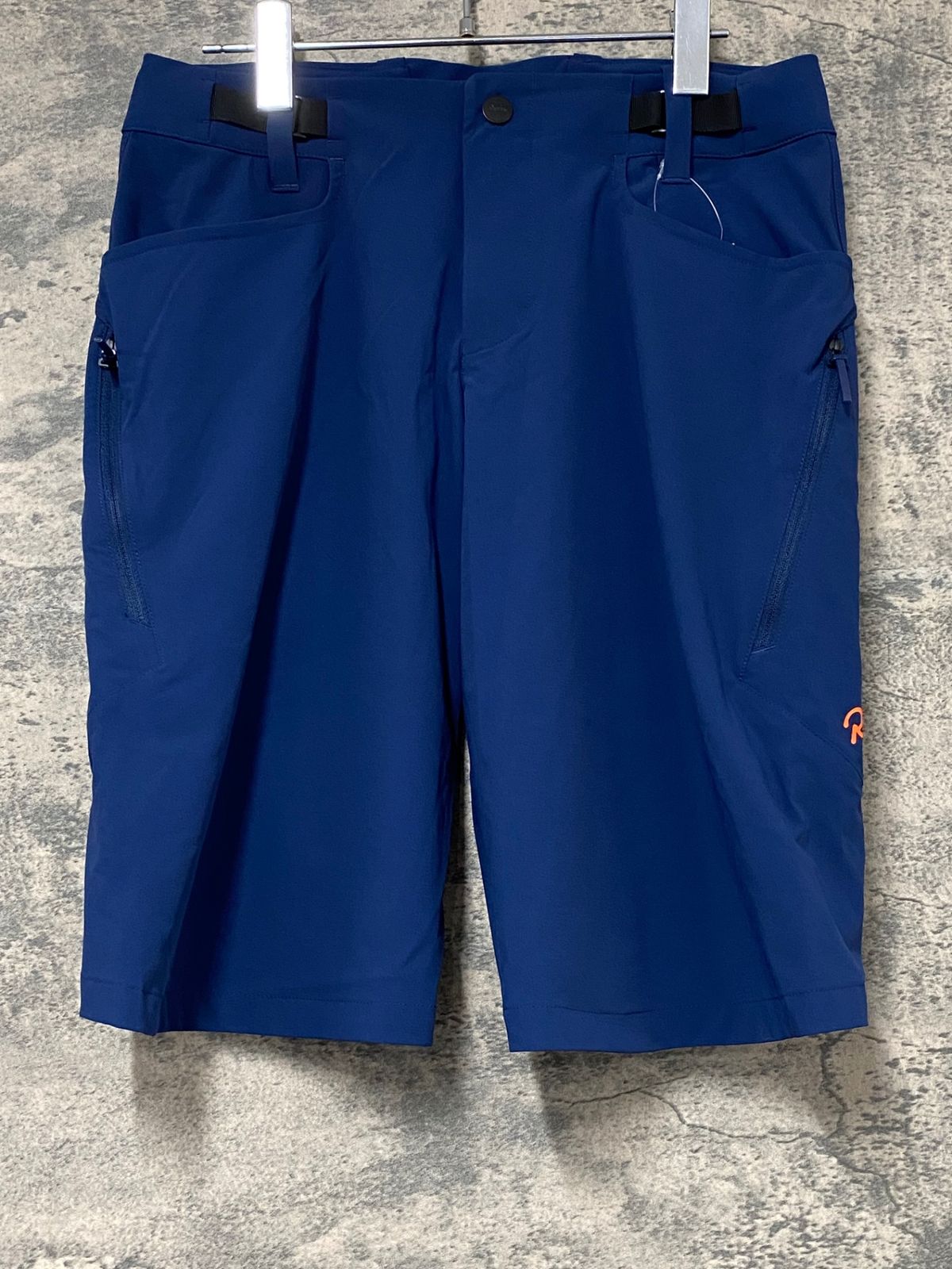 JG781 ラファ Rapha TRAIL SHORTS サイクルパンツ 紺 S - メルカリ
