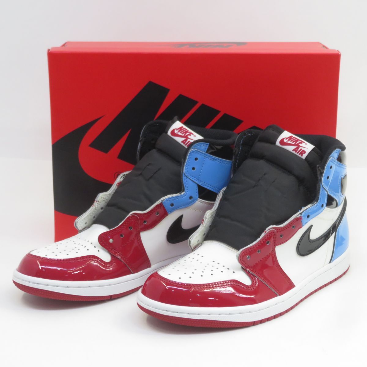 NIKE ナイキ AIR JORDAN 1 RETRO HIGH OG FEARLESS エアジョーダン 1 