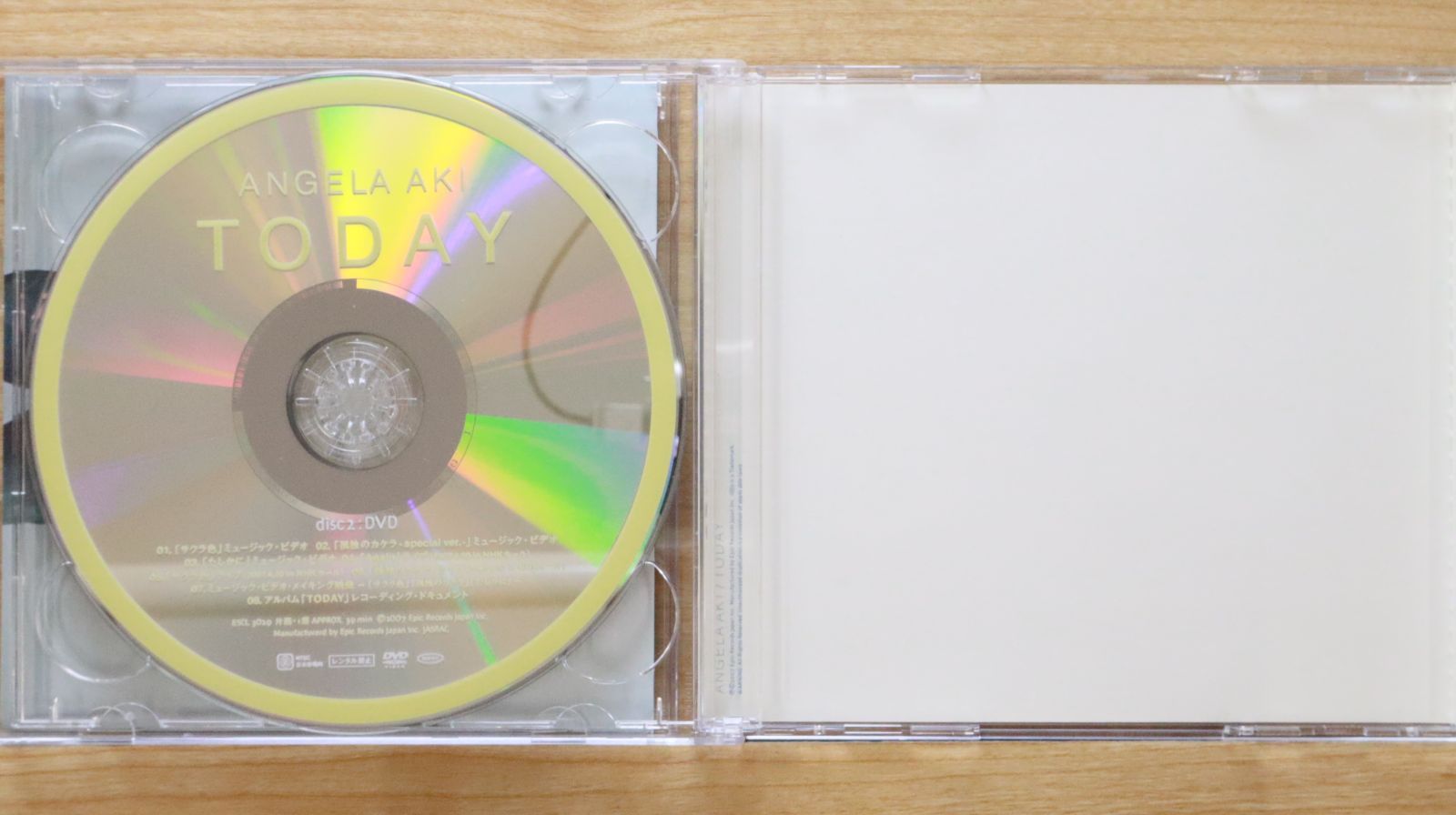 aki COME INTO CONTACT CD・DVDセット+コメントCD付 aki COME INTO CONTACT CD・DVDセット+コメントCD付