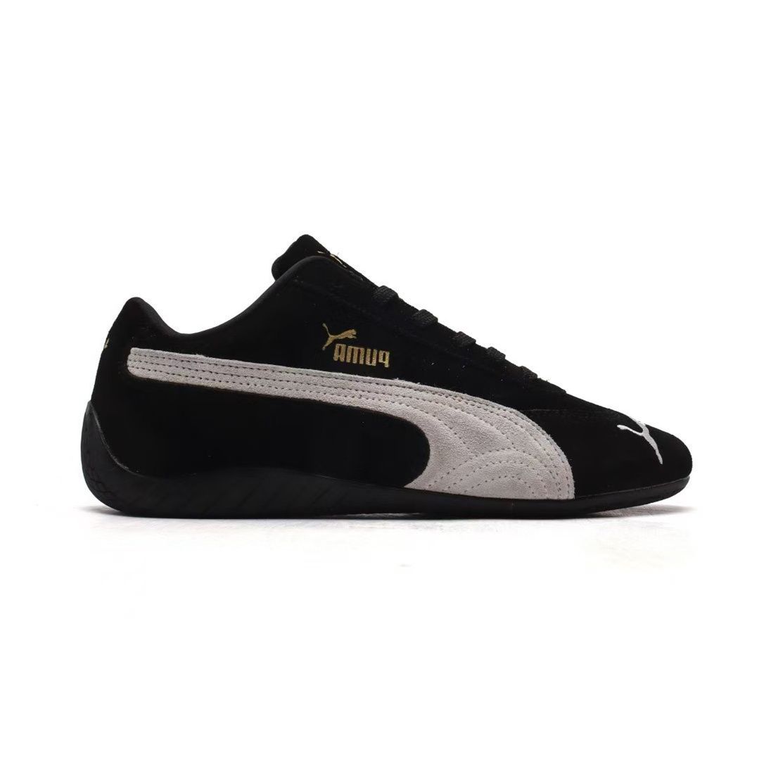 Puma Speedcat OG "Puma Black/Puma White" プーマ スピードキャット OG "プーマブラック/プーマホワイト" — シンプルでスタイリッシュな定番モデル