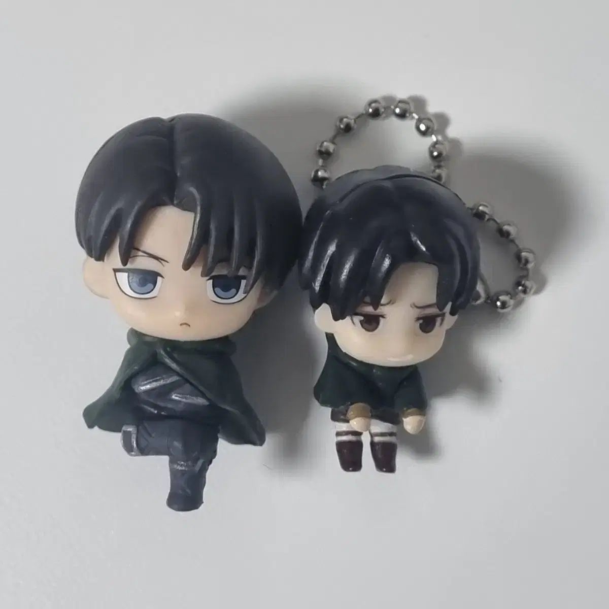 進撃の巨人 リヴァイ フィギュアセット Amazon.co.jp: 進撃の巨人 リヴァイ 1/7スケール 塗装済み完成品