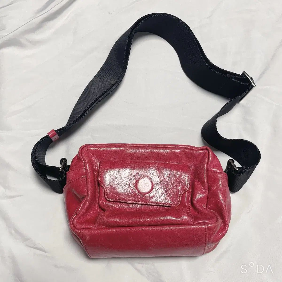 MARGESHERWOOD レッド クロスバッグ